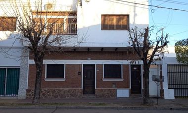 Se vende Departamento en el centro de la Ciudad.
