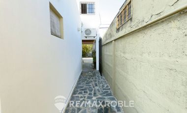 CASA EN VENTA EN PUNTA LARA