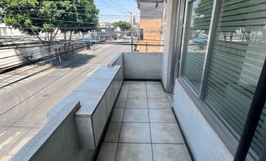 Renta oficinas amuebladas. Col. Prados Agua Azul