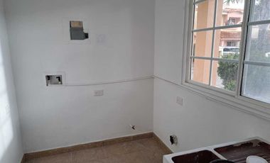 CASA EN RENTA EN LA CUSPIDE