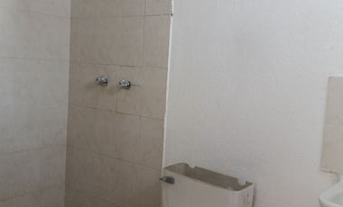Casa Seminueva en BALVANERA