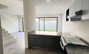 Casa en Venta en Valle Imperial Zapopan