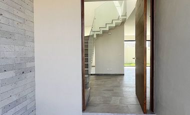 Casa en Venta en Valle Imperial Zapopan