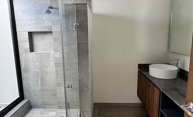 Casa en Venta en Valle Imperial Zapopan