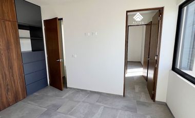 Casa en Venta en Valle Imperial Zapopan