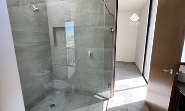 Casa en Venta en Valle Imperial Zapopan