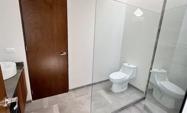 Casa en Venta en Valle Imperial Zapopan