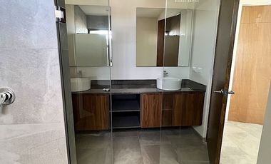 Casa en Venta en Valle Imperial Zapopan