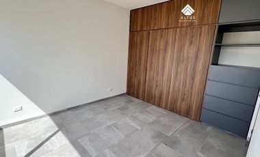 Casa en Venta en Valle Imperial Zapopan