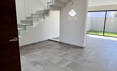 Casa en Venta en Valle Imperial Zapopan
