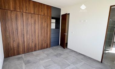 Casa en Venta en Valle Imperial Zapopan