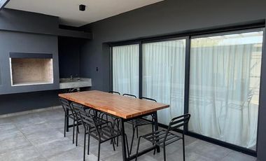 Casa en  Acquavista próximo Siete soles, Autopista Carlos Paz