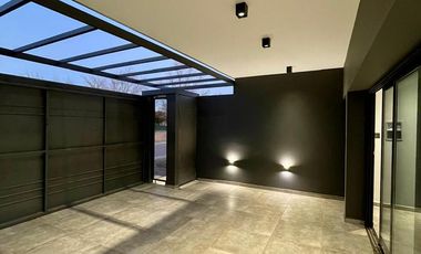 Casa en  Acquavista próximo Siete soles, Autopista Carlos Paz