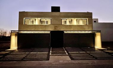Casa en  Acquavista próximo Siete soles, Autopista Carlos Paz