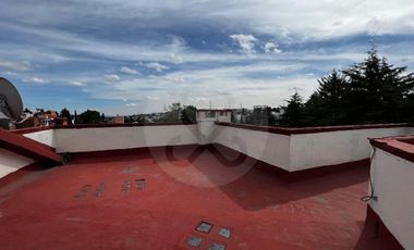 Casa en condominio en renta en Parques de la Herradura