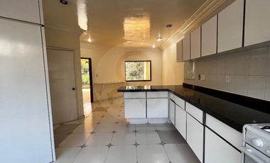 Casa en condominio en renta en Parques de la Herradura