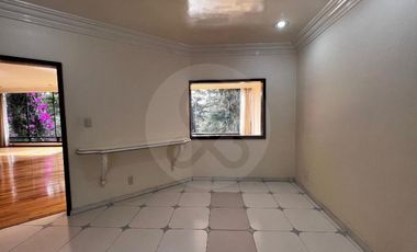 Casa en condominio en renta en Parques de la Herradura