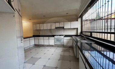 Casa en condominio en renta en Parques de la Herradura