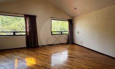 Casa en condominio en renta en Parques de la Herradura