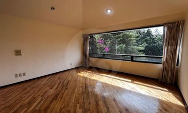 Casa en condominio en renta en Parques de la Herradura