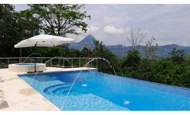 VENTA DE FINCA LA SIRIA, SUROESTE ANTIOQUEÑO.