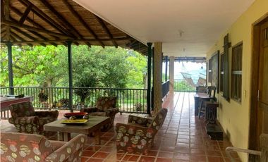 VENTA FINCA TAMESIS, SUROESTE ANTIOQUEÑO.