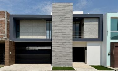 Casa Nueva en Venta Residencial Las Palmas