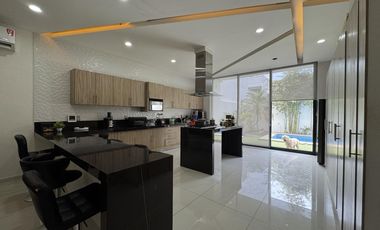 Casa en Venta Costa de Oro