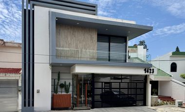 Casa en Venta Costa de Oro