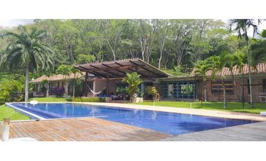 VENTA FINCA TAMESIS, SUROESTE ANTIOQUEÑO