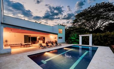 VENTA FINCA TMESIS, SUROESTE ANTIOQUEÑO