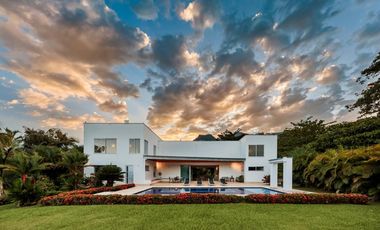 VENTA FINCA TMESIS, SUROESTE ANTIOQUEÑO