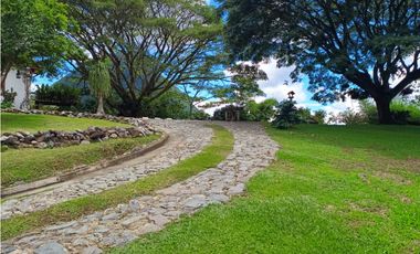 VENTA DE FINCA EN VENECIA SUROESTE ANTIOQUEÑO
