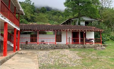 VENTA FINCA TMESIS, SUROESTE ANTIOQUEÑO