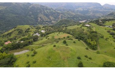 VENTA DE LOTE EN TARSO SUROESTE DE ANTIOQUIA U Cerrada