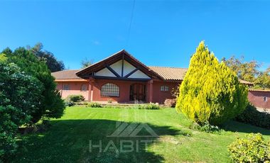 Casa en Venta en Haras La Montaña