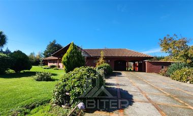 Casa en Venta en Haras La Montaña