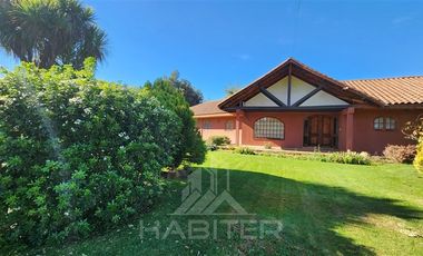 Casa en Venta en Haras La Montaña