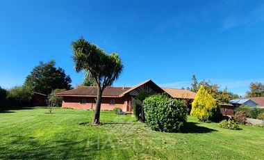 Casa en Venta en Haras La Montaña