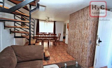 En Arriendo Casa 3 dorm 2 baños
