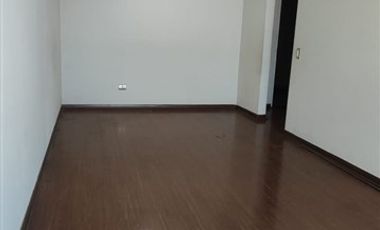 Departamento en Venta en Avenida Lo Errázuriz 2441
