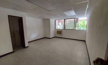 Venta de Local comercial y oficinas en centro de Guayaquil