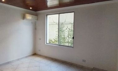 Departamento en alquiler en la Puntilla, Samborondón  EstF
