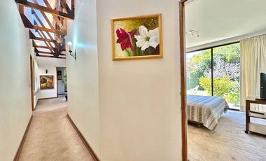 Casa con gran terreno / Colegio San Benito