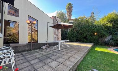 Casa con gran terreno / Colegio San Benito