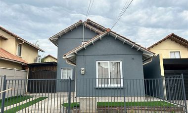 Casa en Arriendo en Avenida las rosas, cercano a avenida Miguel Ramírez