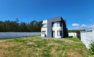 Hermosa Casa En Punta De Parra, Tomé - Ibacache Propiedades