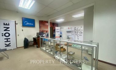 Acogedoras oficinas en Importante avenida