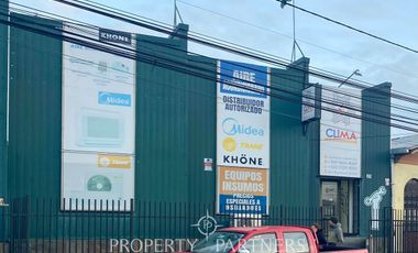 Acogedoras oficinas en Importante avenida