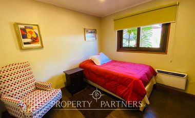 Santa Cruz, Casa en Exclusivo Sector Residencial